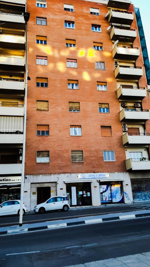 Luna Rossa Rooms Cagliari Ngoại thất bức ảnh