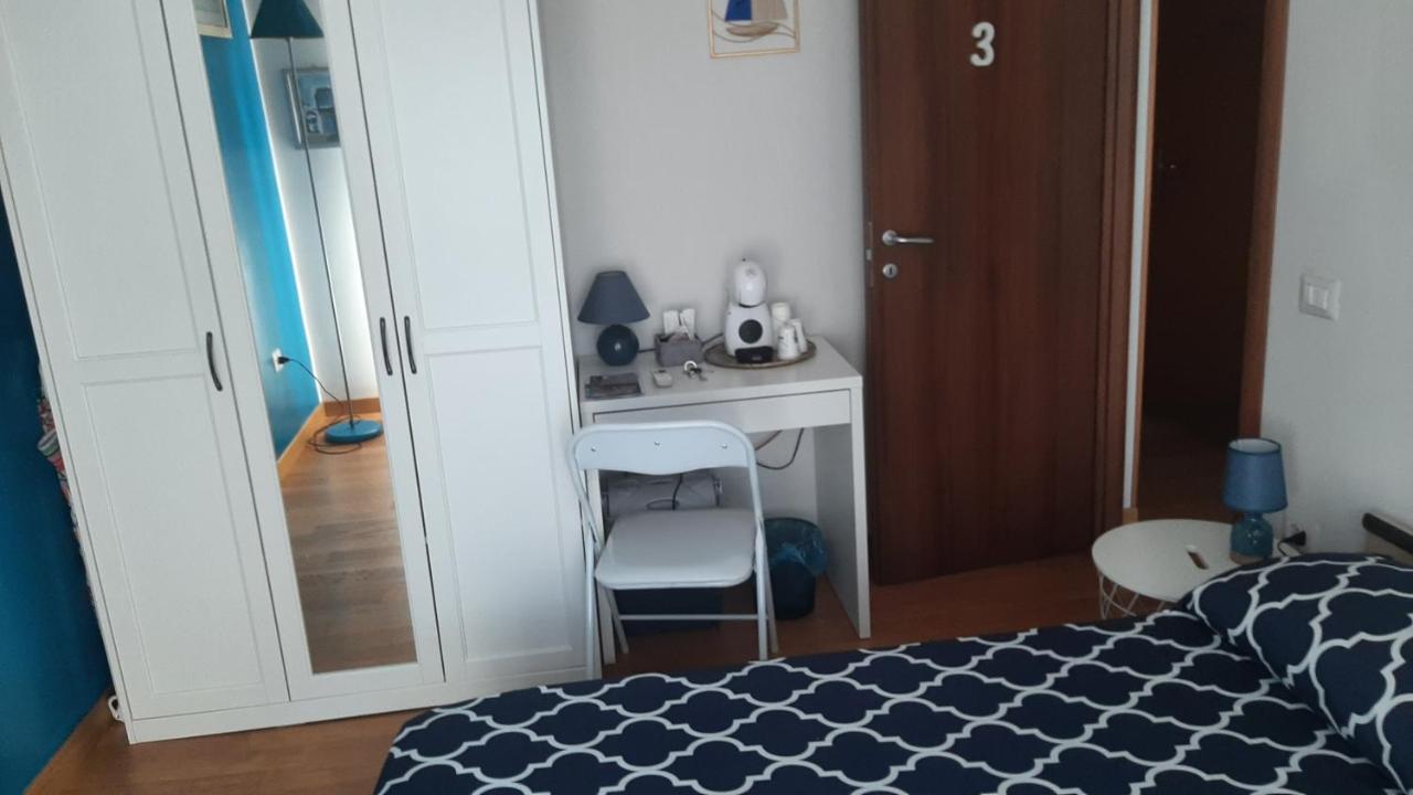 Luna Rossa Rooms Cagliari Ngoại thất bức ảnh