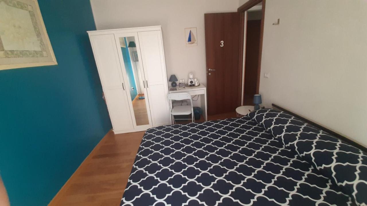 Luna Rossa Rooms Cagliari Ngoại thất bức ảnh