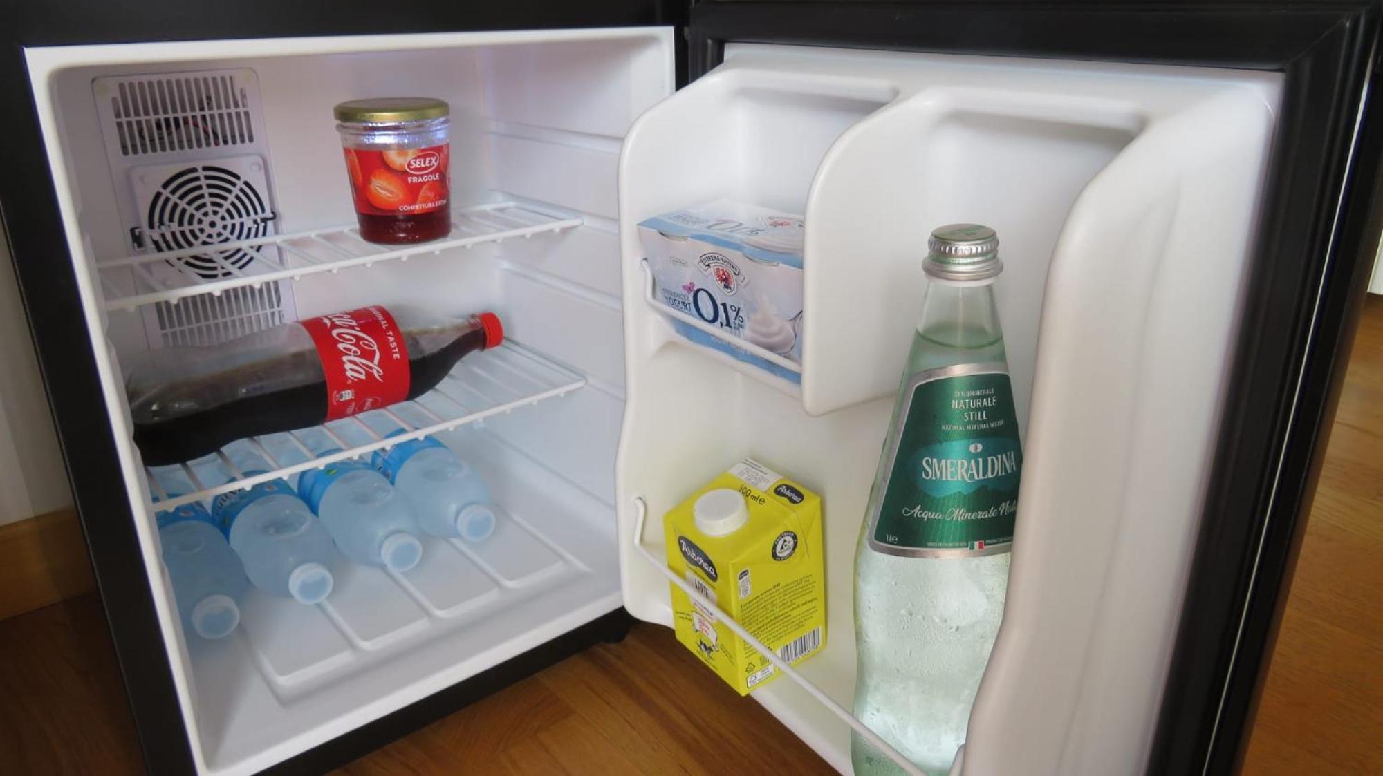 Luna Rossa Rooms Cagliari Phòng bức ảnh